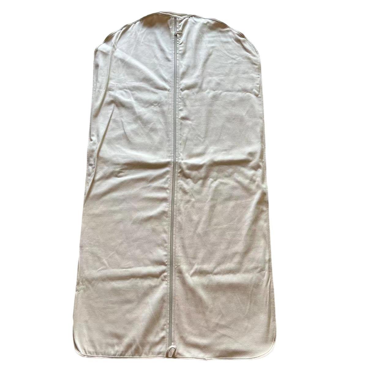 Clothes hanging storage bag