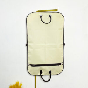 Pack laundry bag with zipper
